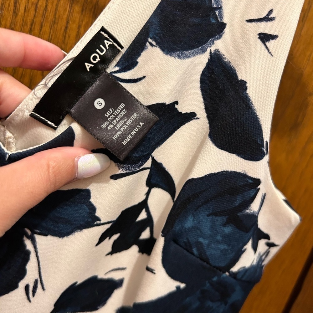 Aqua Floral V-Neck Fit And Flare Dress - Picture 3 of 5